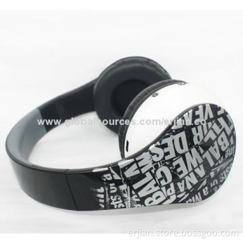 Clip-on Microphones with Handsfree Bluetooth and Card Reader/FM radio